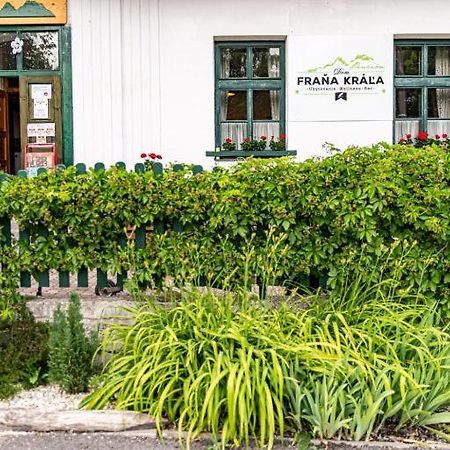 Dom Frana Krala Hotel Smrecany Bagian luar foto