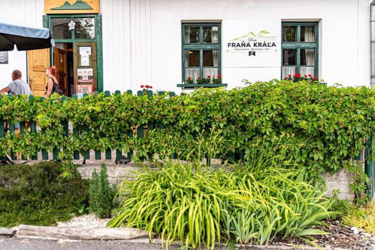 Dom Frana Krala Hotel Smrecany Bagian luar foto