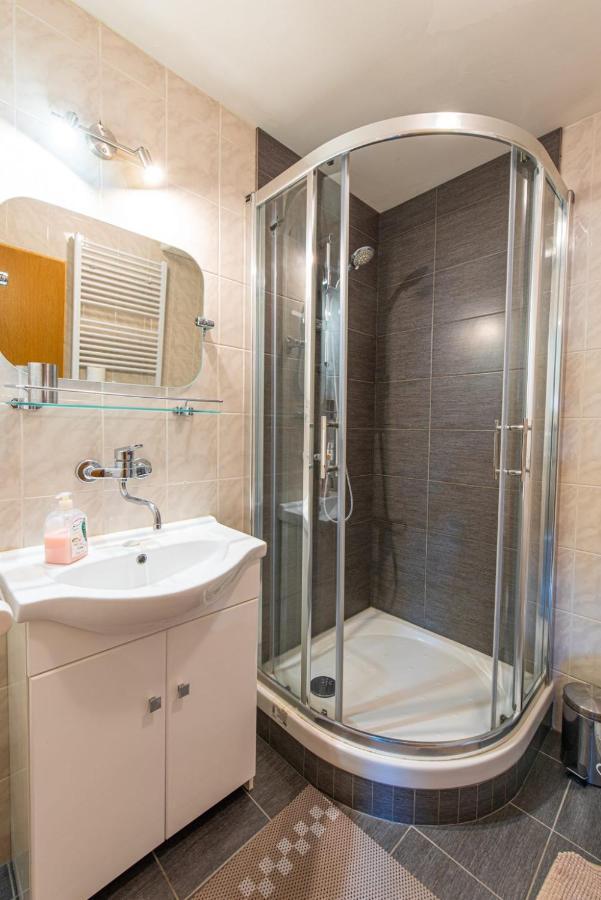 Dom Frana Krala Hotel Smrecany Bagian luar foto