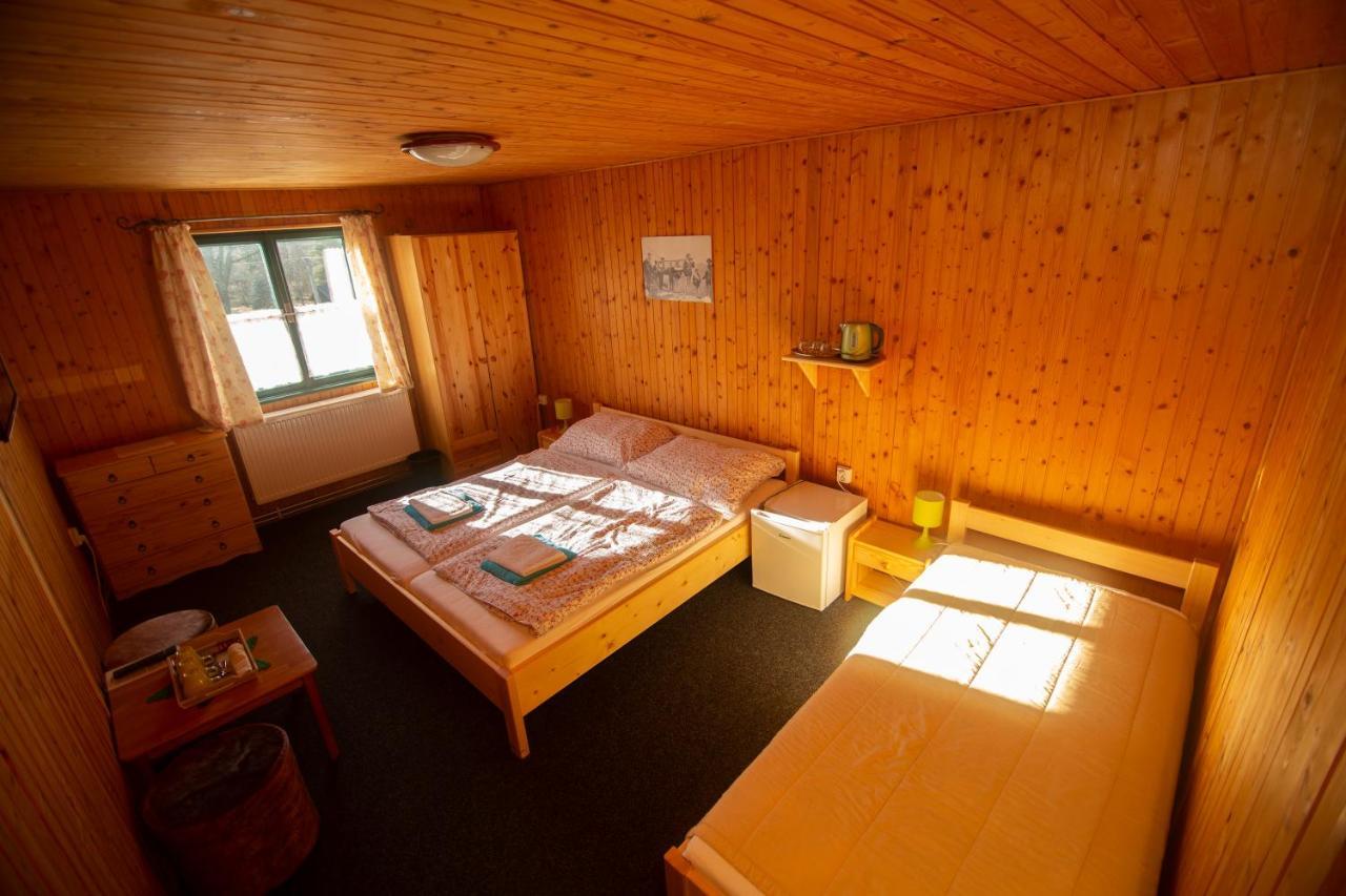 Dom Frana Krala Hotel Smrecany Bagian luar foto